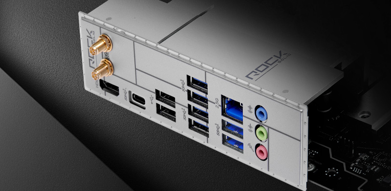 Pre-Installed IO Shield